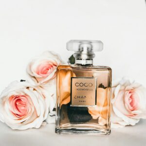Razvi Fragrance Musk Al Noor attar perfume oil bottle